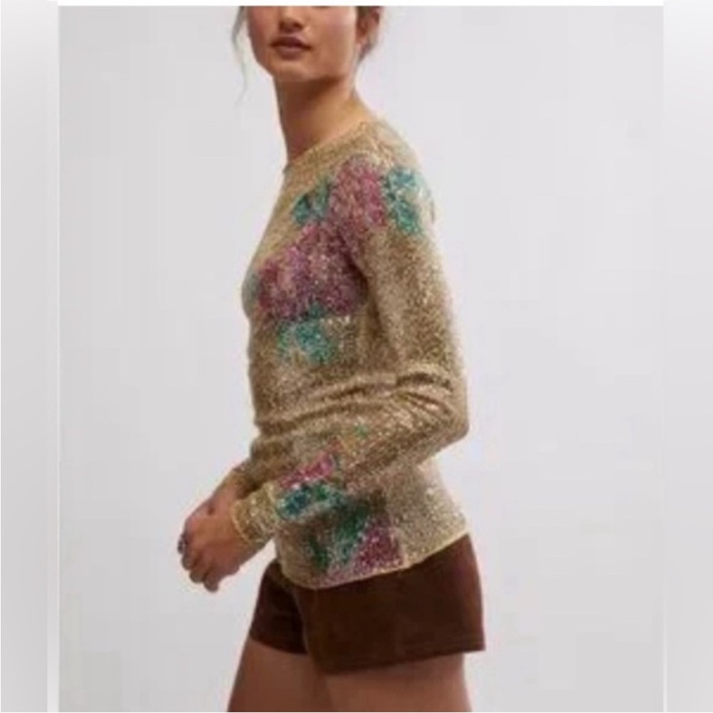 FREE PEOPLE PRINTED GOLD RUSH FLORAL LONG SLEEVE CREW NECK TOP SIZE SMALL NWT - Picture 3 of 12